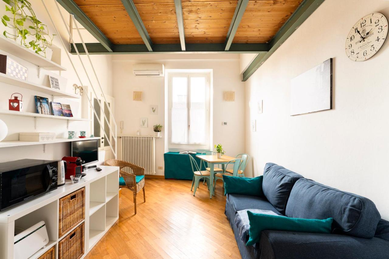Loft Navigli Porta Genova, Milan